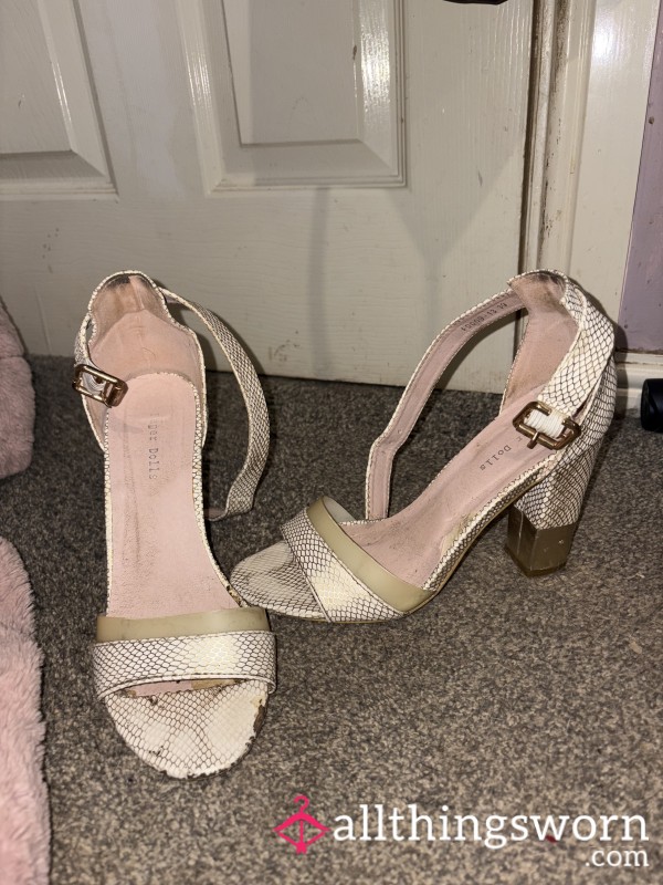 Very Well Worn Gold And White Block Heel