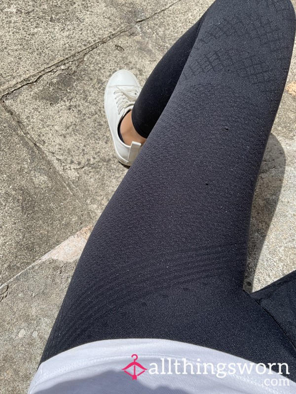 Very Well Worn Gym Leggings 💋