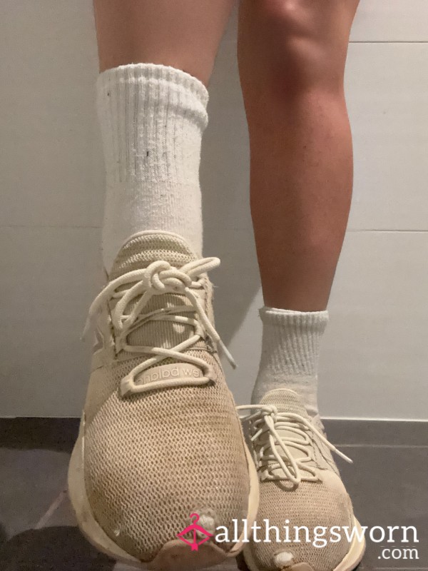 Very Well Worn New Balance Sneakers