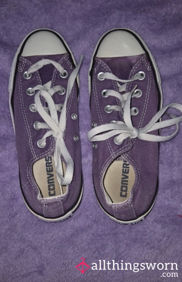 Very Well Worn Purple Converse