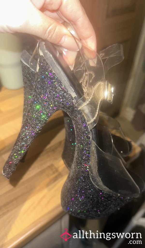 Treat Yourself! Very Well Worn Size 5 Pleasers