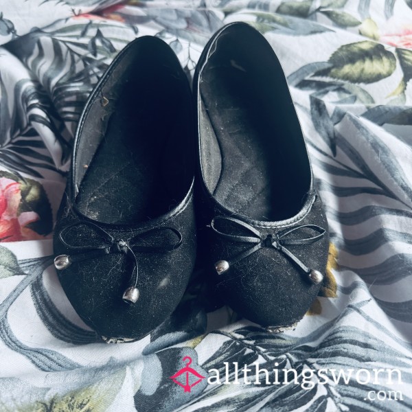 ✨ Well Worn Wide Fit Dolly Shoes – Barefoot Worn ✨