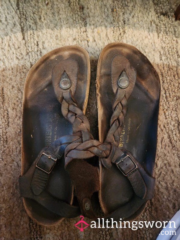 🤍Very Worn Bestie Birkenstocks ❤️❤️