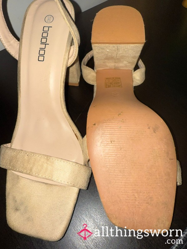 Very Worn Black Heels In Size 7 — Soaked With Heat, Scent, And Attitude 👠💦😈. Perfect For Footwear Lovers, Scent Chasers, And Anyone Craving Something Dirty And Real.