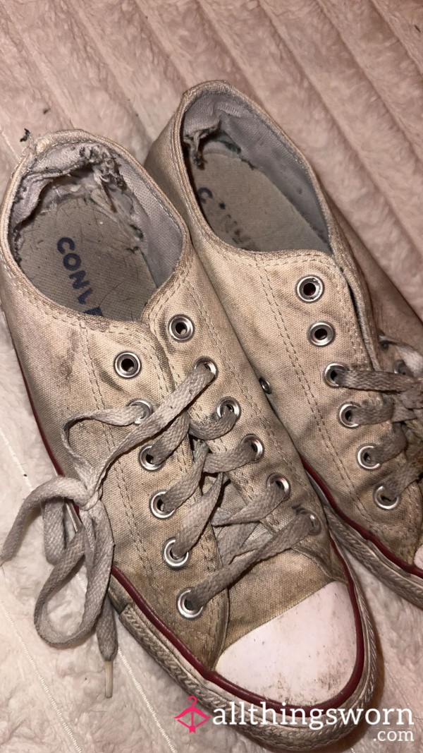 VERY Worn Converse 🤭🤭🤭