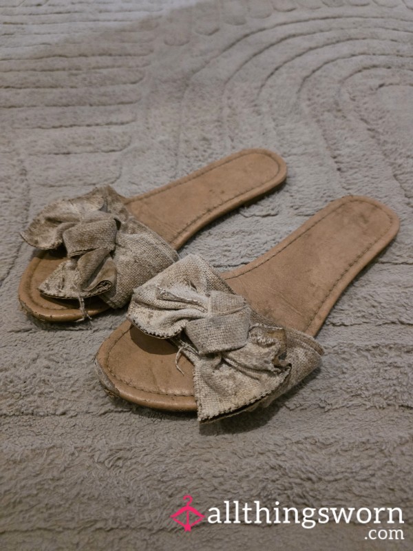 Very Worn Dirty Flats.