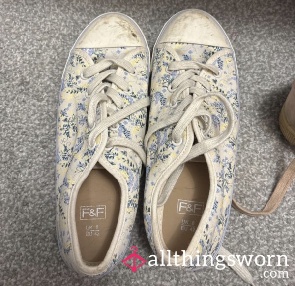 Very Worn Flowery Sneakers😈