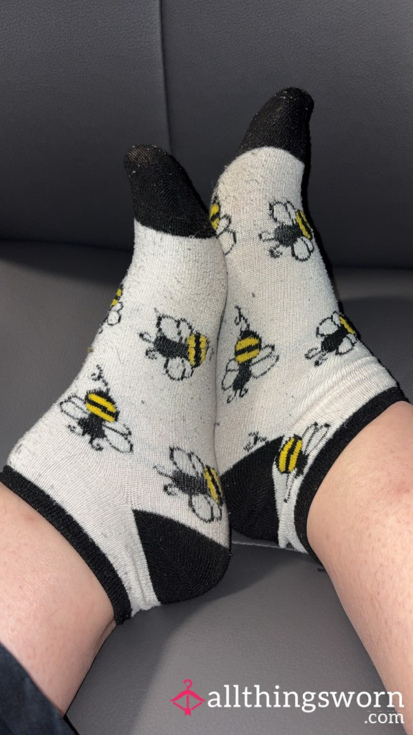 Very Worn Honey Bee Socks🐝