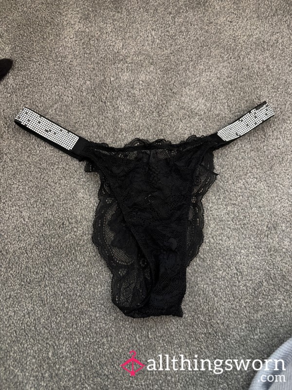 Very Worn Out VS Thongs💦
