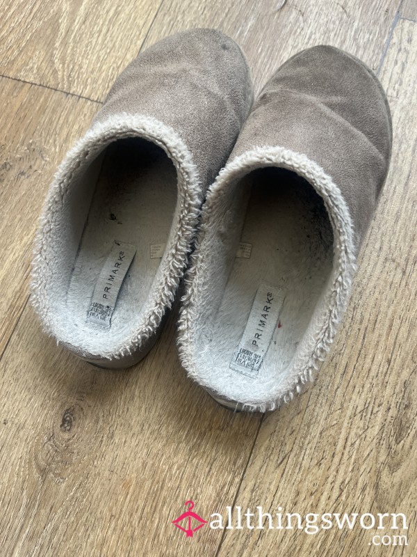 Very Worn Slippers X❤️