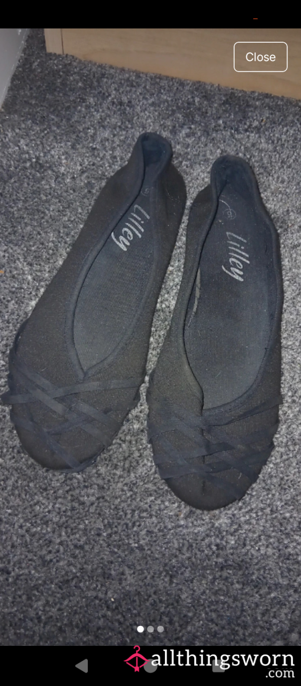 Very Worn Smelly Work Shoes