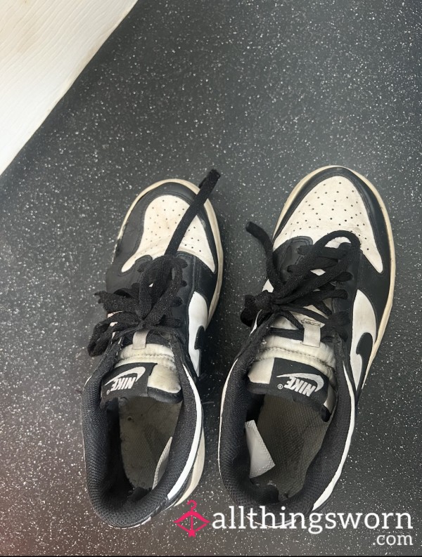 Very Worn Trainers 👟🧀