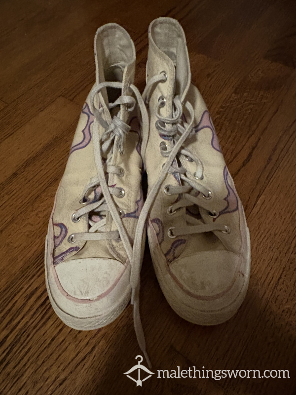 Very Worn Yellow Converse