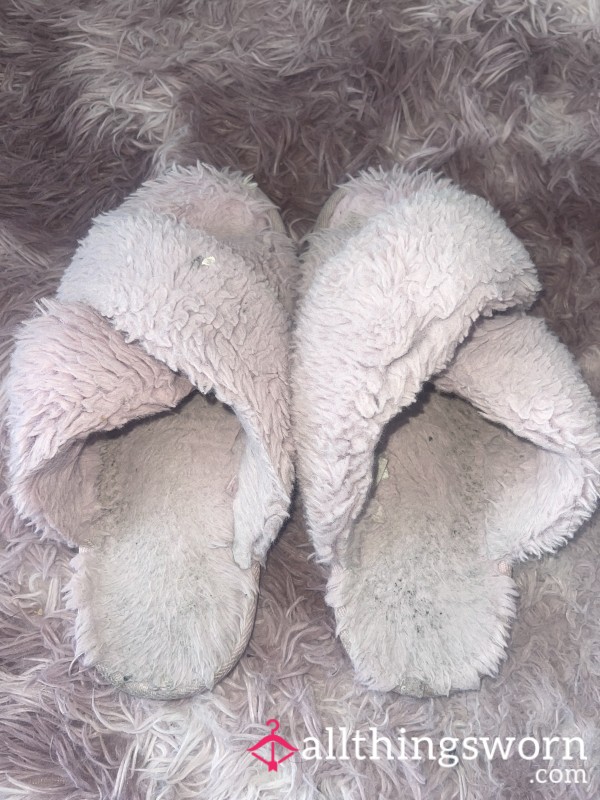 Very Worn, Very Stinky Slippers 💕