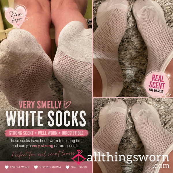 Very Worn White Ankle Socks 👣🤍