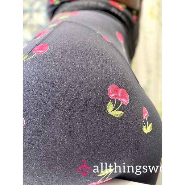 VERY Worn Y2K Victoria's Secret PINK Ultimate Collection, Featuring A Vibrant Black Cherry Print