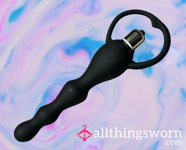 Vibrating A**l Plug 💦 🥵