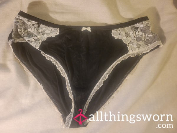 Victoria's Secret Cheeky Lace Panty