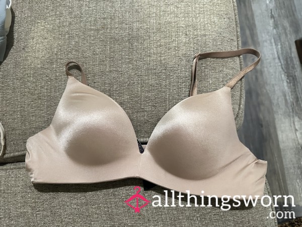 Victorias Secret Mature Womans Worn Bra