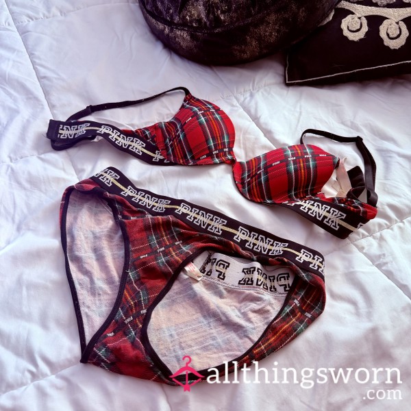 Victoria’s Secret Panties And Bra Set