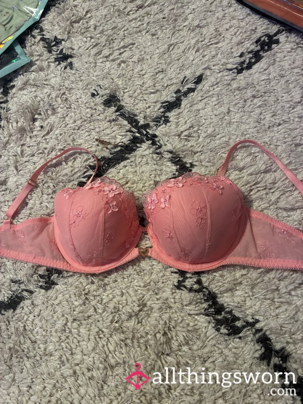Victoria’s Secret Pink Bra