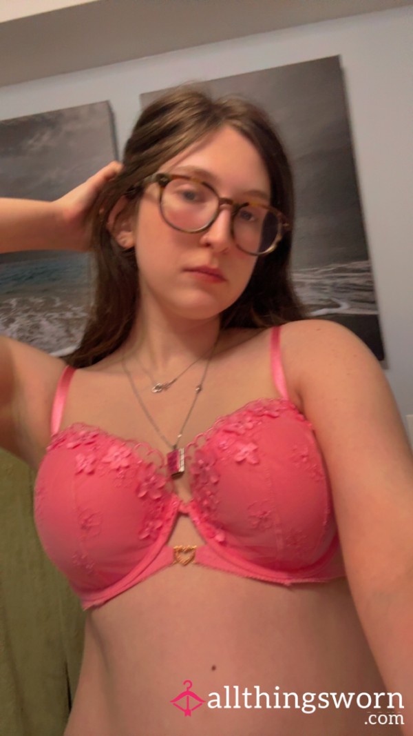 Victoria’s Secret Pink Bra