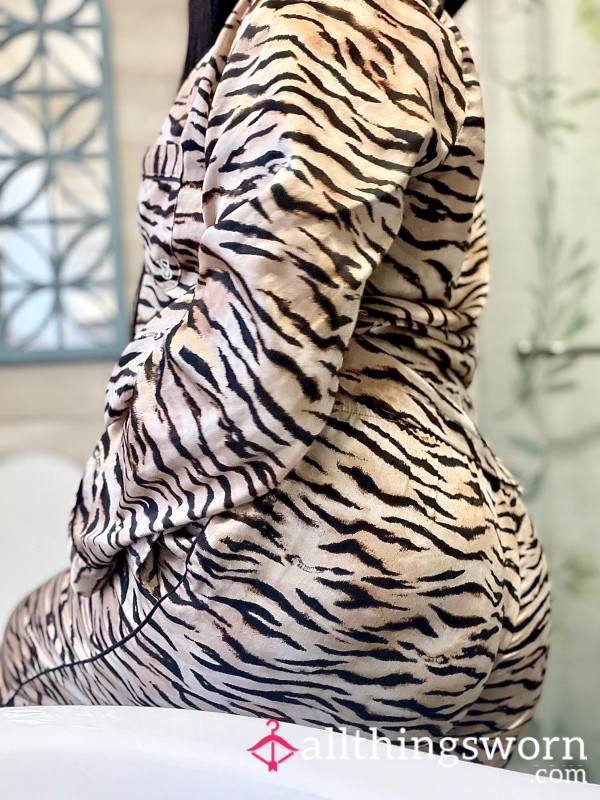 Victoria's Secret Satin Tiger Print Pajama Set (Med)