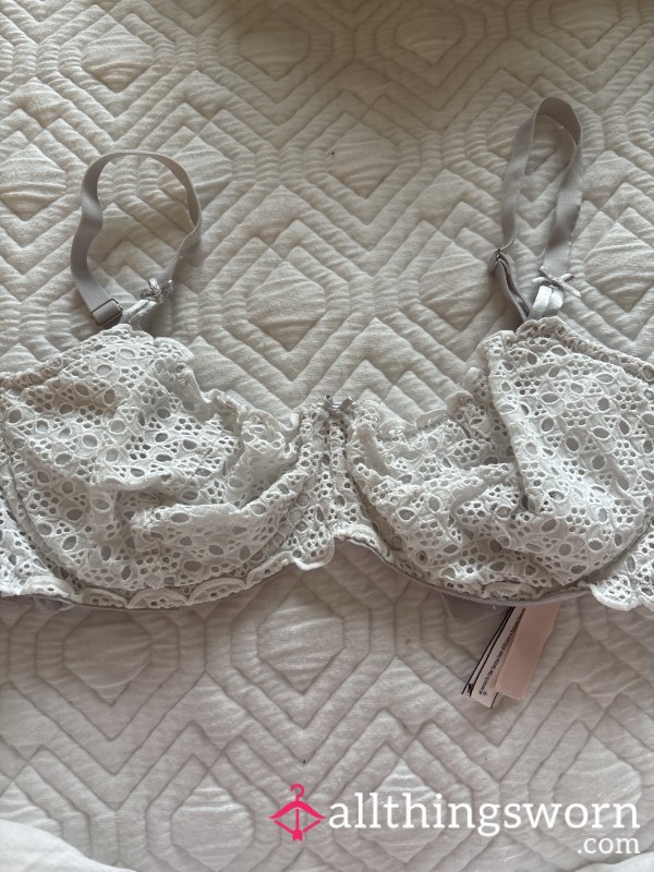 Victoria’s Secret White Summer Bra