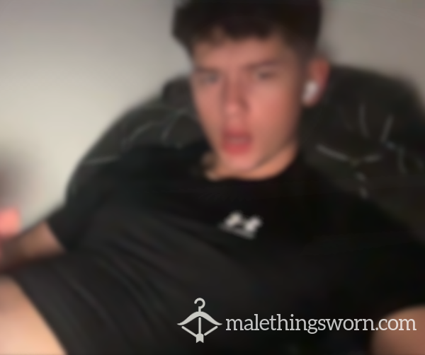 Video Of Me Jerking In Bed With Face, C*m And Moaning. Dom/verbal Talk.