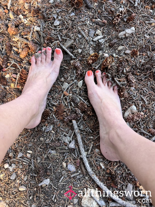 Video & Pics Day 8, SCF, My Cute Feet Playing In The Dirt