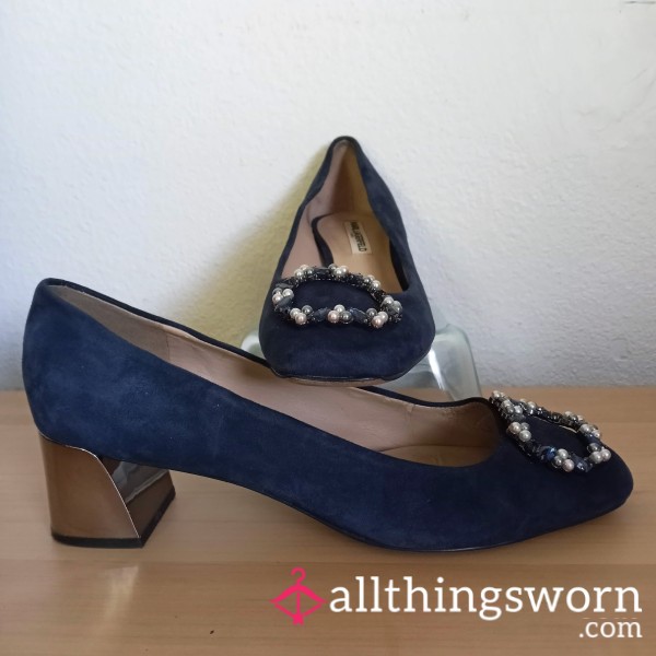 Worn Karl Lagerfeld Vintage Blue Suede Pumps Embellished Toe Low Heel   SZ 9 * 40