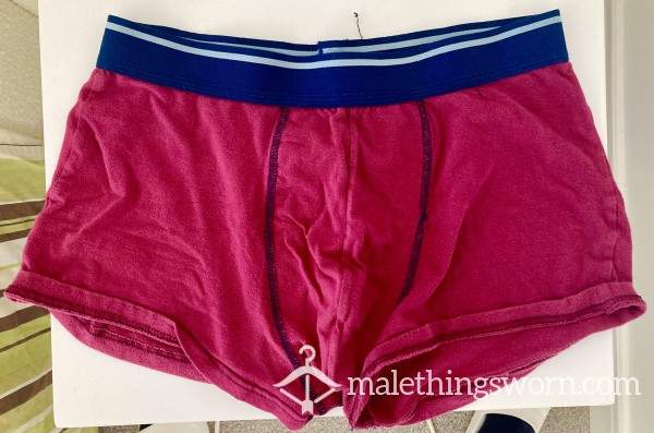 🔥 Vintage Red Boxers – 10 Years Of Heat, Still Flawless 🔥