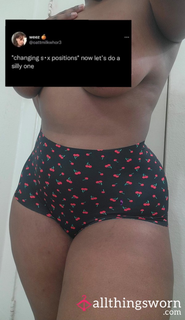 VS Black Cherry Boyshorts 🍒