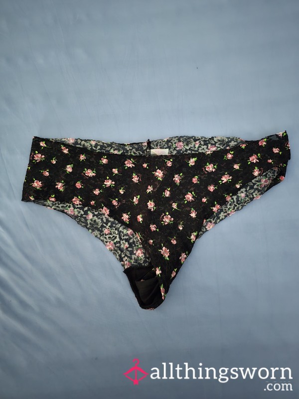 VS Black Flor*l Lace Panties