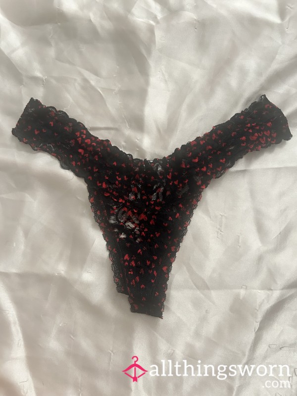VS Black Lace Thong With Heart Print