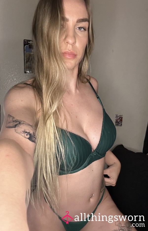 VS Green Bra & Panty Pics