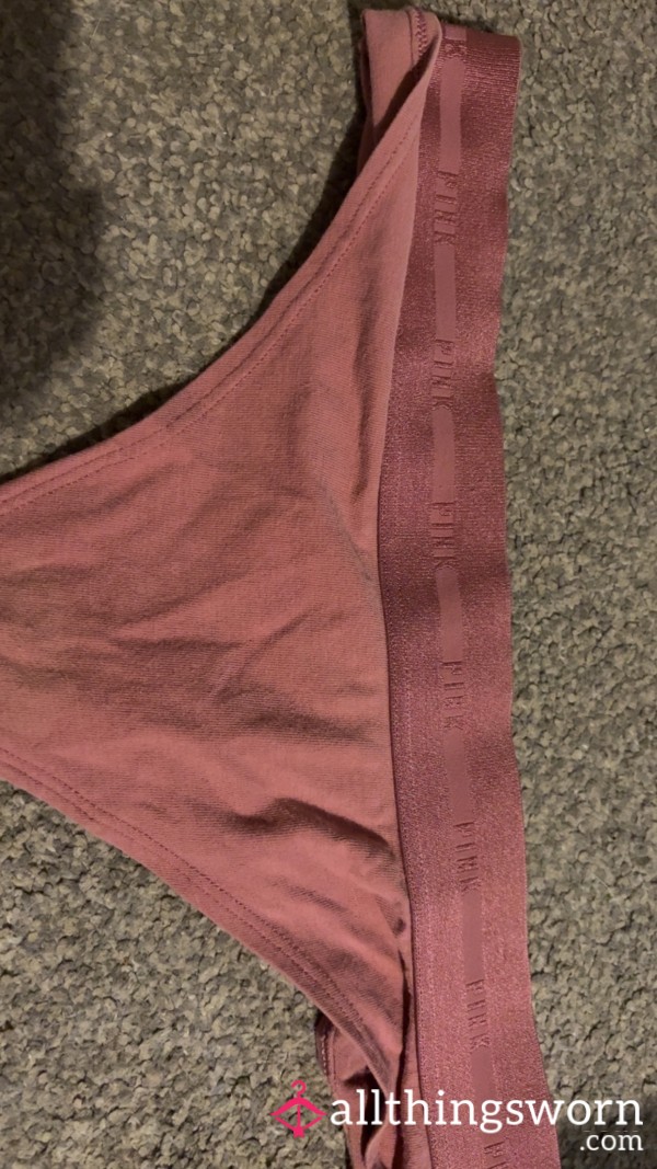 VS Pink Thongs 💖