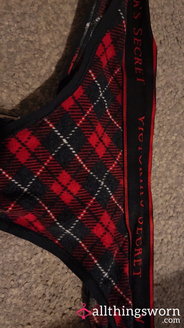 VS Red Thongs ❤️