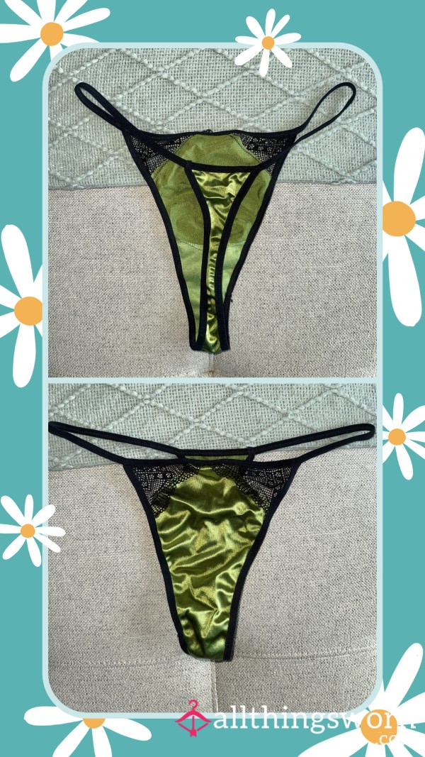 S**y Black And Green Thong 💚🖤