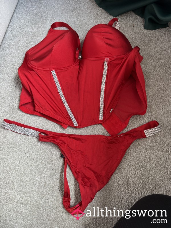 VS Style 2 Piece, Well Worn And Unwashed 💦