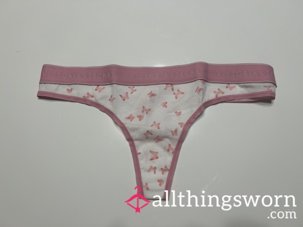 VS White Bu*terfly Print Logo Thong 🦋
