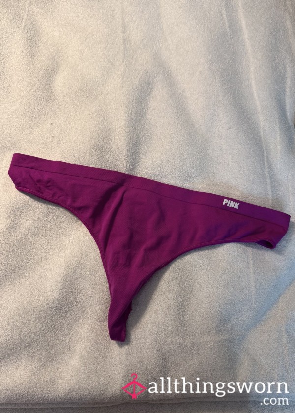 VS Worn Thong In Pink