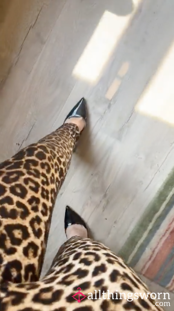 Walk At Home With My 12cm Heels (3 Sec.)