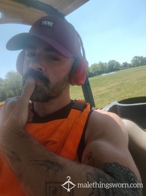 Wanking Off Outside At Work