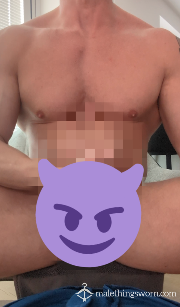 Wanking Watching Porn & C*m Shot