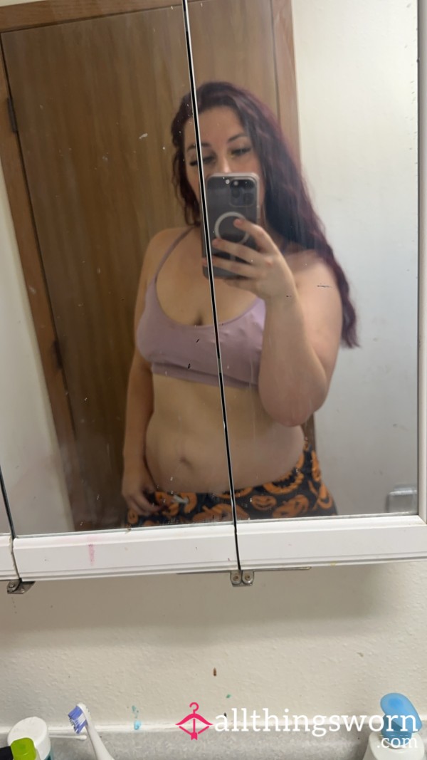 Want Some Naughty Custom Videos Or Pics Of Any Fetish ?