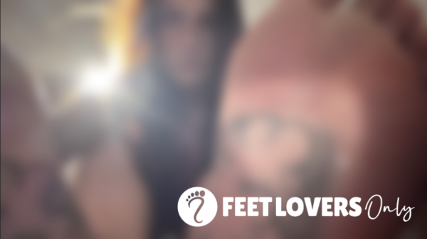 Want To Get To Know Me? My Face And Soles!