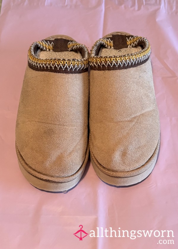 Smelly Slippers 🤢👣