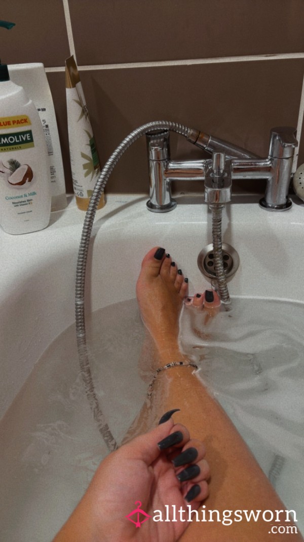 📹 3.07 Wash My Feet With Me 💦🔥