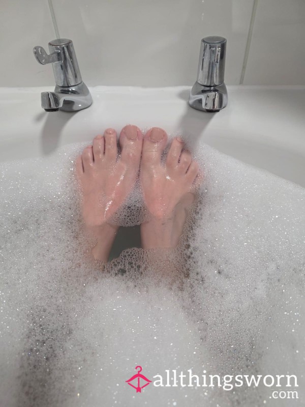 Washing Feet In Bath